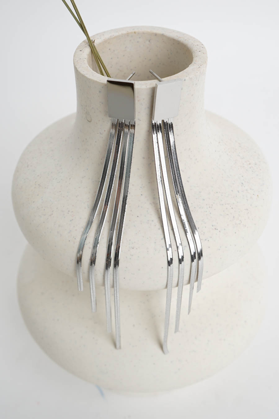 ED-3119-3 Pendientes Flecos Plateados - Imagen 2