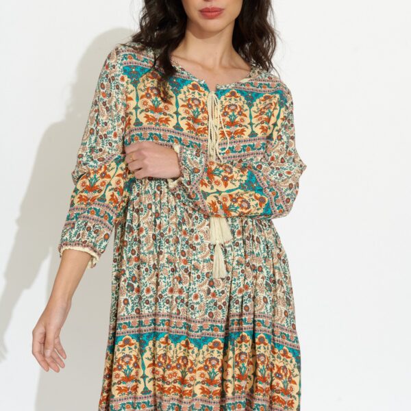 Vestido Corto Beige Estampado Variado